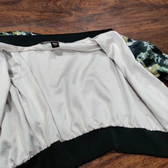 Victoria's Secret Black Luxe Palm Satin Twee Retro Bomber Black Cropped Jacket S - Picture 11 of 12